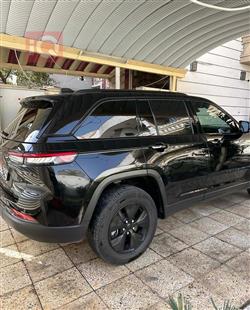 جيب جراند شيروكي